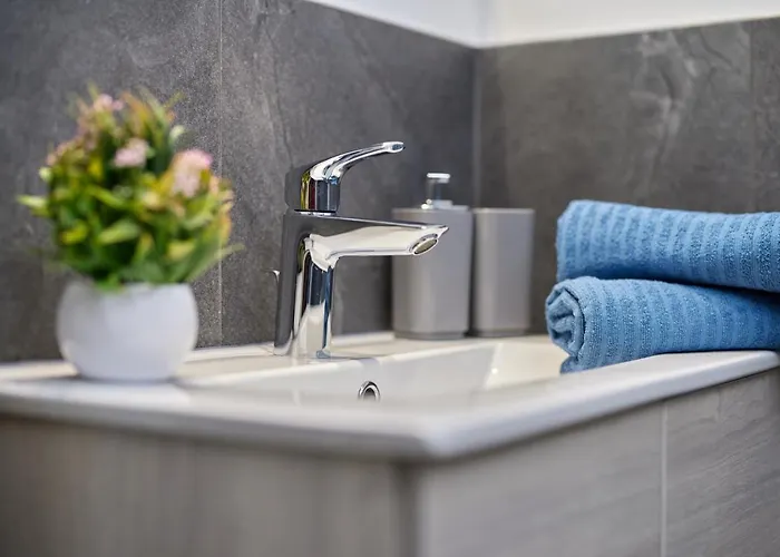 El Volt Affittacamere 3*